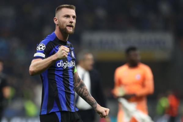 บิ๊กทีมพรีเมียร์ลีกไล่มิลานสคริเนียร์