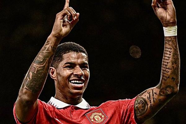 เทนฮากตัดสินตำแหน่งที่ดีที่สุดของ Marcus Rashford
