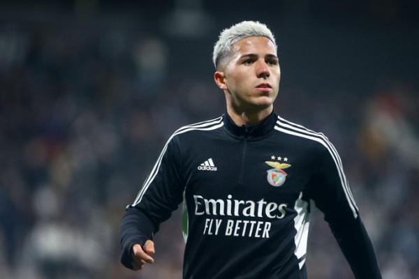 เชลซีเตรียมทำสถิติพรีเมียร์ลีก 115 ล้านปอนด์ล่าเอ็นโซ่ เฟอร์นันเดส