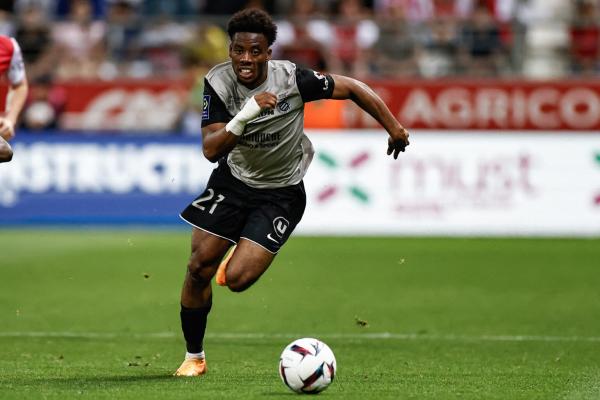 เชลซีจับตาดู Elye Wahi ดาวรุ่งของมงต์เปลลิเย่ร์