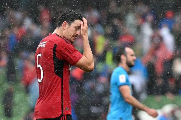 เวสต์แฮม เพิ่มข้อเสนอมัดใจผีปล่อย Harry Maguire